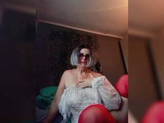 Erotische videochat Kamilan-1