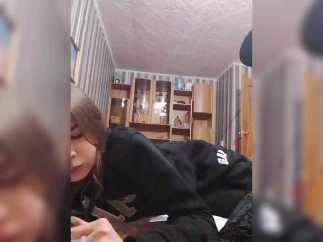 Uitzending screenshots Karina-alex2090