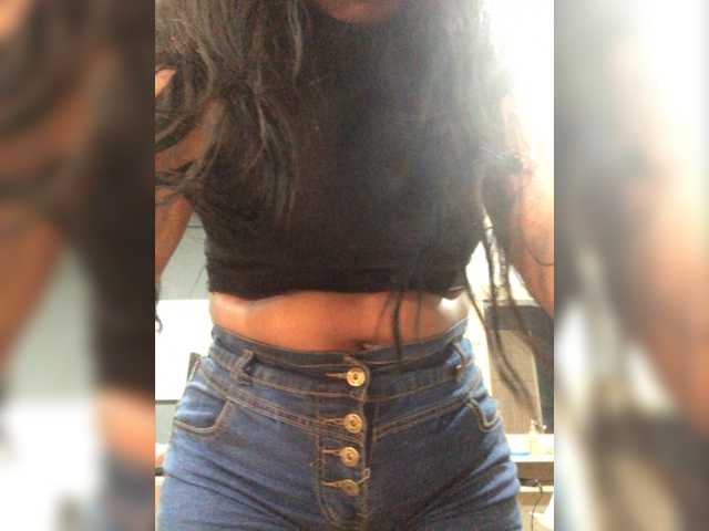 Uitzending screenshots KarinaLarzo