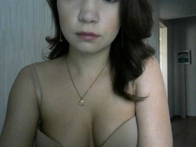 Uitzending screenshots Karoline-kiss