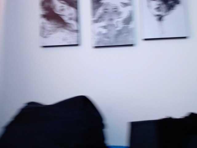 Uitzending screenshots KattaHorny