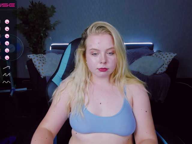 Foto's Katty-Pretty @remain before blowjob, lovense reacts from 2 tks Doggy 61Strip 92 Blowjob 115 Dildo pussy 373 Squirt 492