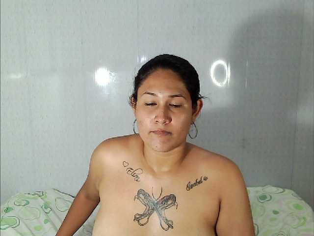 Uitzending screenshots KendraFenty