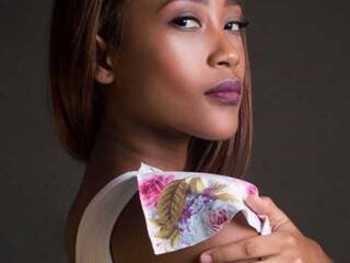 Erotische videochat khataleyaBala