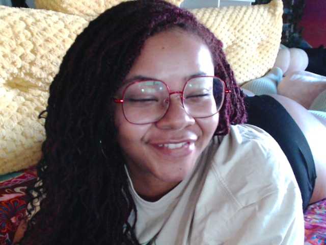 Uitzending screenshots Khaya