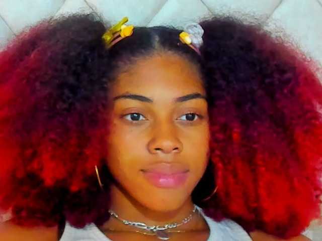 Uitzending screenshots KhloeVega