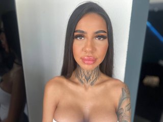 Erotische videochat KiaraMoreno