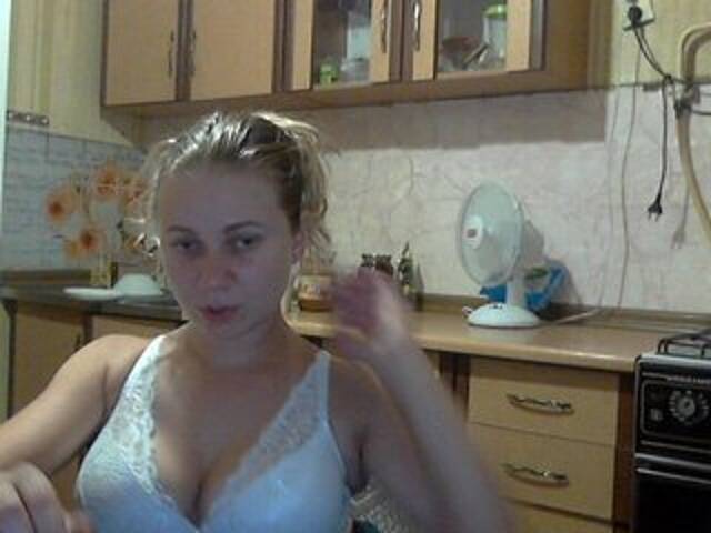 Uitzending screenshots KittenLedy