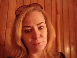 Erotische videochat KlorissDenvi