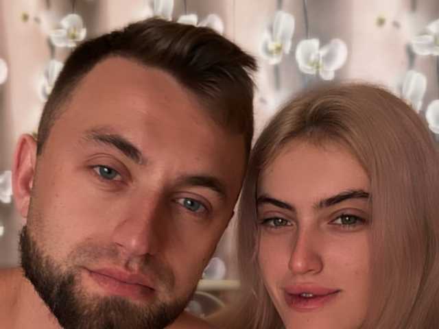 Foto van het profiel KrissAndVanessa