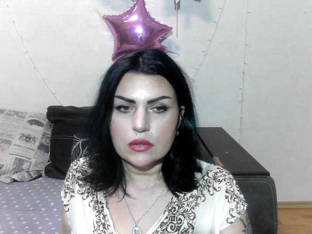 Uitzending screenshots Lana-8