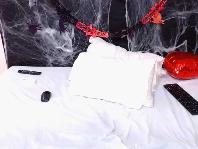 Uitzending screenshots LanaKeys