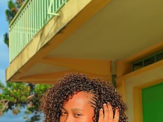 Erotische videochat Larah00