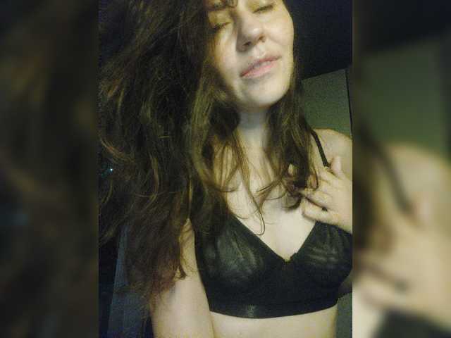 Uitzending screenshots Larianna