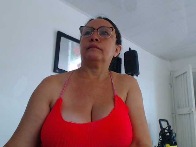 Foto's LATINAANALx 25 tkns show me boobs naked show me boobs for 20 tkns