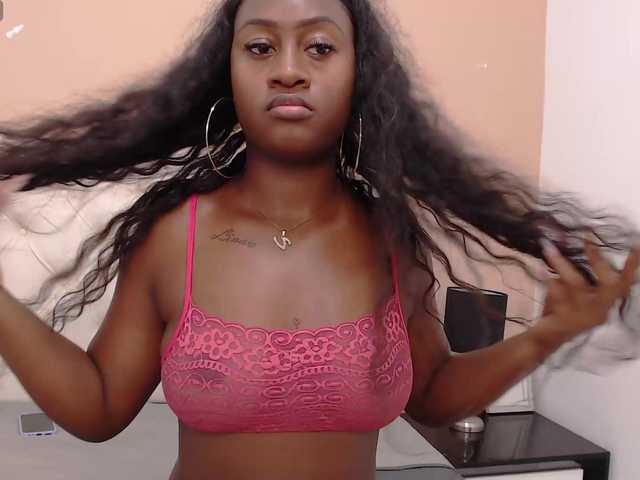 Uitzending screenshots LatoyaFloyd