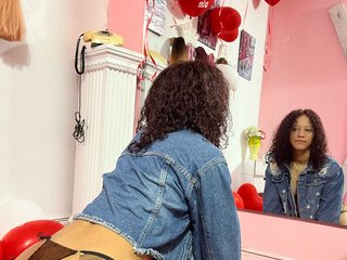 Erotische videochat LAURA-SMIITH