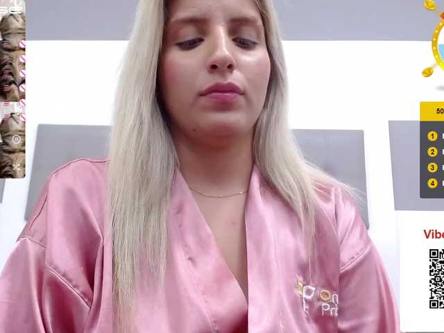 Foto's LauraCoppola Hi everyone! ❤️ I'm Laura, feel free to join my room haha I'll be happy to have you here I love masturbation and play with my delicious fingers and toys lll SpankAss 35 TK lll AnyFlash 70TK lll Control my Lush and Domi 347