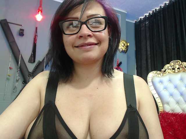 Foto's Leia-bennet Double vibration 11,22,33,44,55,66,99,111,222.33 :welcome Hi, I'm a Latin girl, :sexy very hot willing to fulfill your fantasies...Hi,Soy una chica latina, muy caliente dispuesta a cumplir tus fantasías.