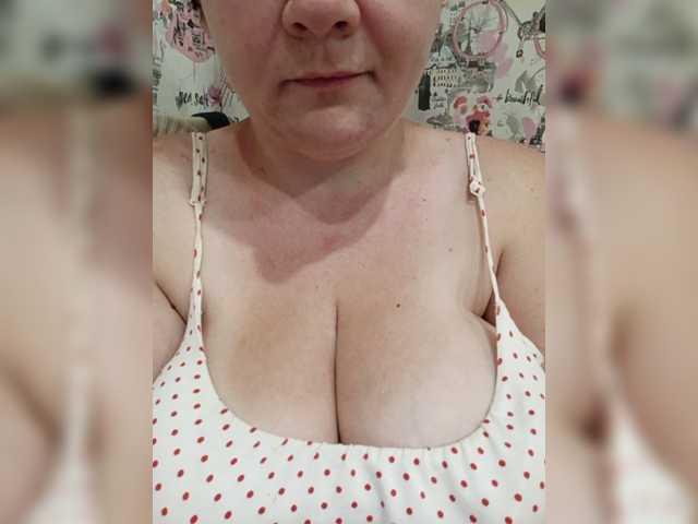 Foto's Milf_a Hello everyone Compliments with tips! All requests for tokens! No tokens - subscribe, write a comment in my profile. Individual approach to each viewer. The wildest fantasies in private.
