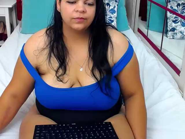 Uitzending screenshots LeslieJoyy