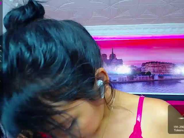 Uitzending screenshots LeslieYour