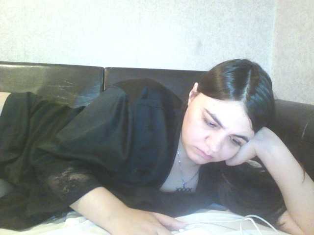 Uitzending screenshots TRISHALU