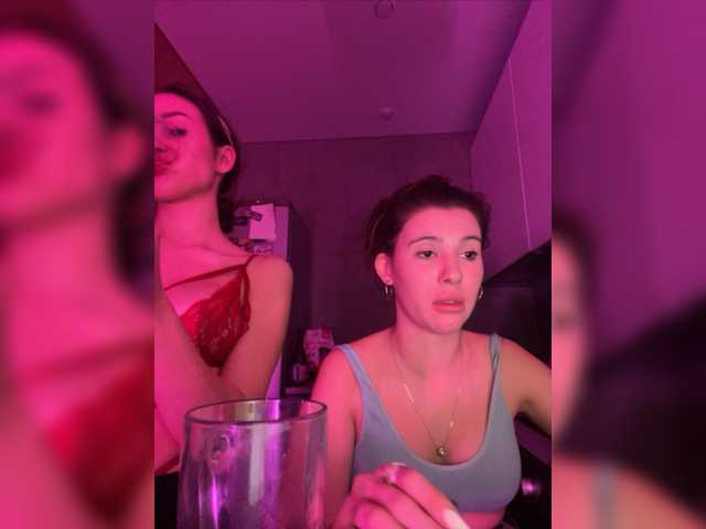 Uitzending screenshots LikaVika