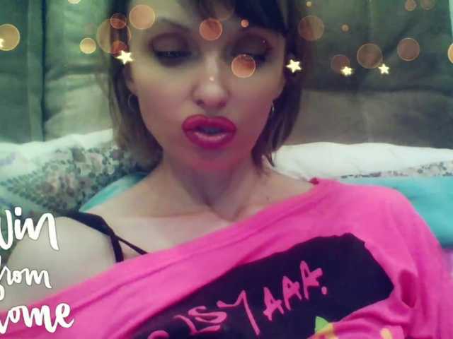 Foto's lilisexy14 Hello! I'm Lilya! Delicious and juicy blowjob with saliva and deepthroat with dildo 222, 18 already earned, I need 204 more tokens to complete countdown!