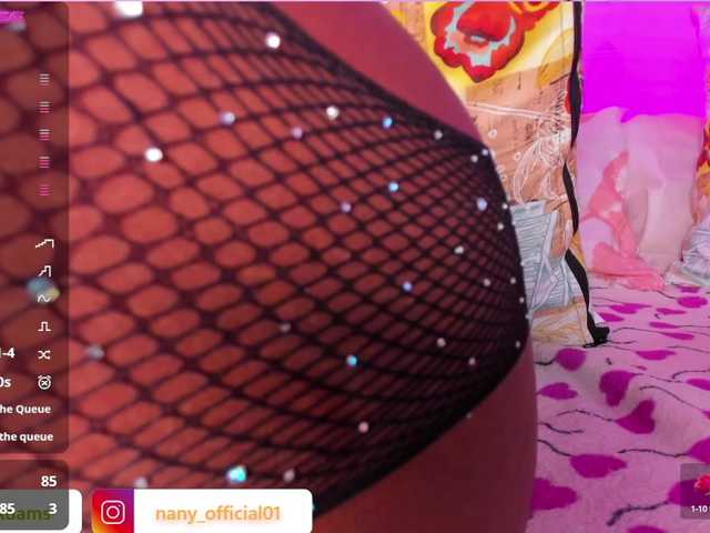 Foto's LinsyAdams GOAL:SQUIRT FOUNTAIN 2 TIMESmake me scream and squirt a lot and give u all my juicies! @total pvt recording free in complete pvt ♥ @sofar @remain