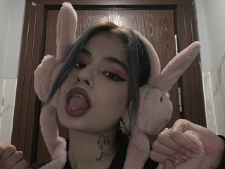 Erotische videochat liya_monster