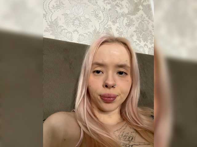 Uitzending screenshots LolaBunnya