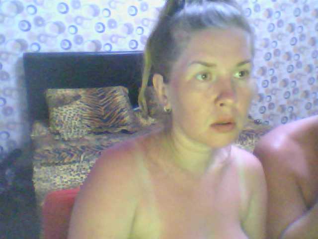 Uitzending screenshots Loveparaua