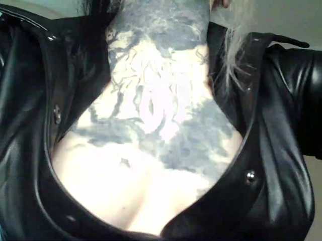 Foto's lusyleanne666 my lovens works from 2 tokens maximum vibro 21