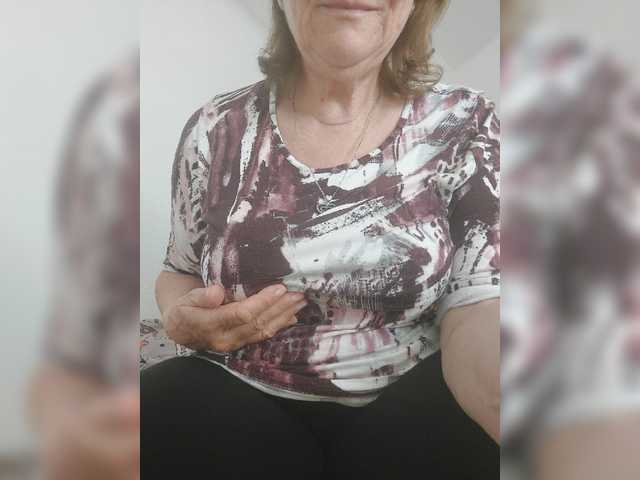 Foto's MadamSG Hello! My name is Nadezhda, I am 58 years old. I am very glad to see you visiting me! Give me your love. Vibration from 2 tokens