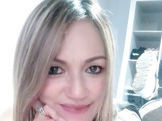 Erotische videochat MaitheMilf