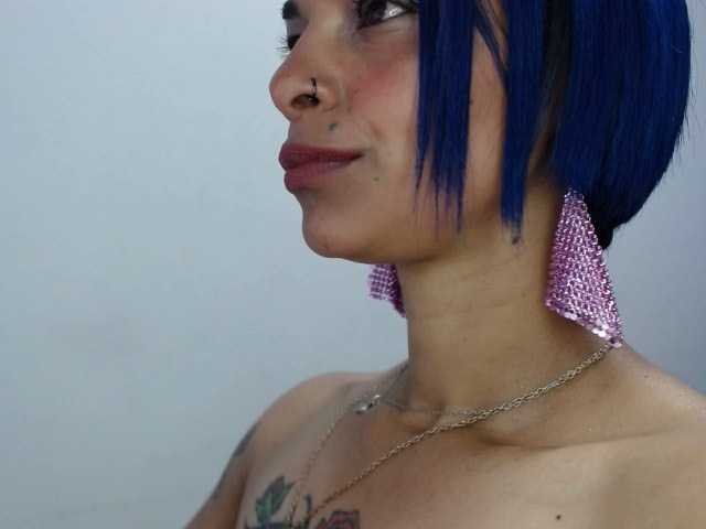 Foto's malagarose show :squirt , tits, deep throat, dance, masturbation, manual stimulation of one's own genitals to induce sexual satisfaction, striptease, pvt..