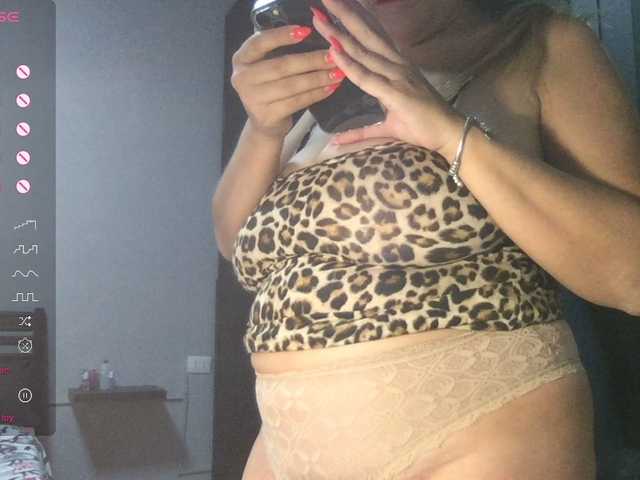 Uitzending screenshots Marikahotred