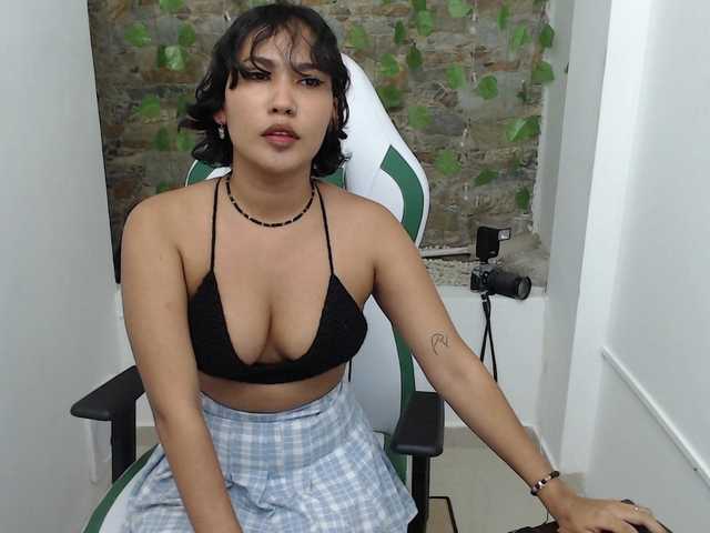 Foto's MaryRouss my lovense is connect come play with me