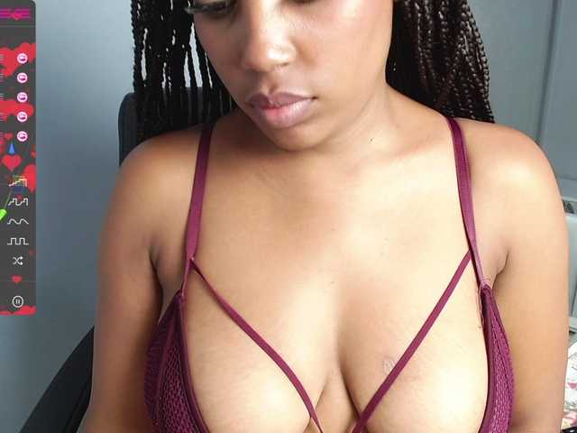 Foto's Megalyn SEXY EBONY BOOBS to fuck, Do u wanna play naughty together? lets go enojoy together Daddy ♥