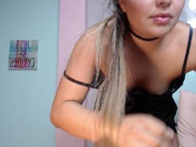 Uitzending screenshots MeganJacobs