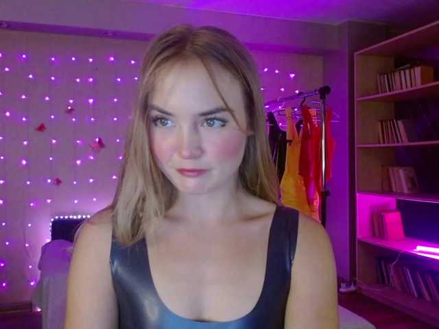 Uitzending screenshots MeggyWaiss