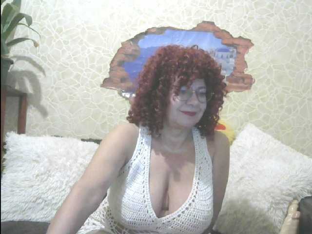 Foto's MerryBerry7 ass 20 boobs 30 pussy 80 all naked 120 open cam 10
