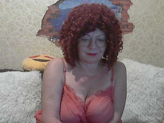 Foto's MerryBerry7 ass 20 boobs 30 pussy 80 all naked 120 open cam