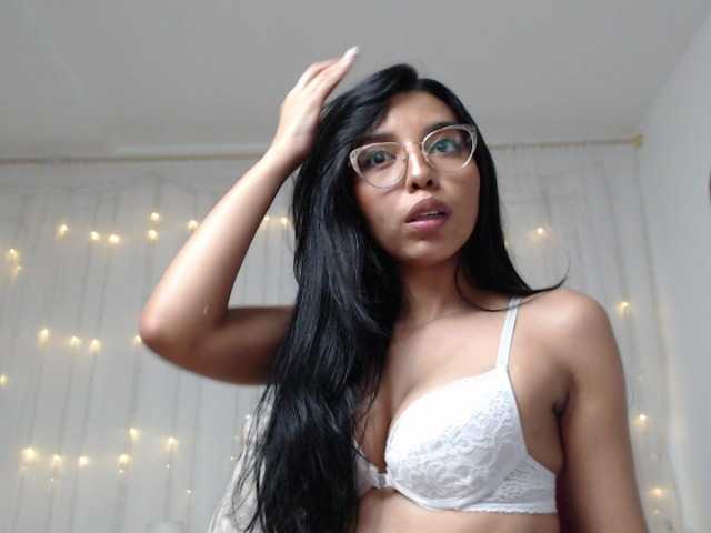 Foto's mia-fraga Hi, lets have a fun and dirty F R I D A Y ♥ Come to play with me, naked at 600 TKNS! #sexy #latin #New #curvs #colombian #young #naked #party #tits #pussy