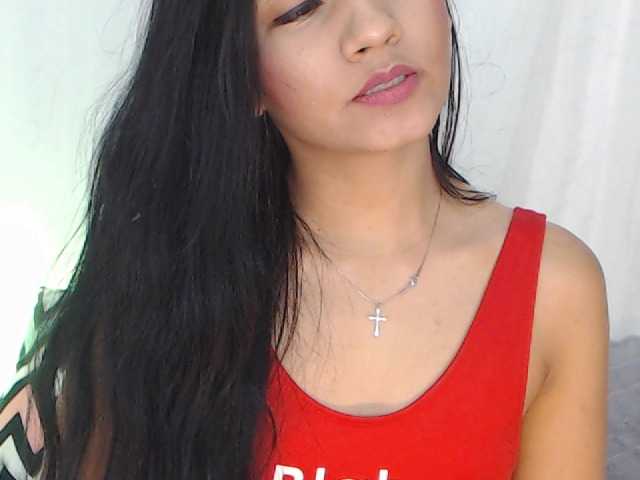 Uitzending screenshots MiaKlein