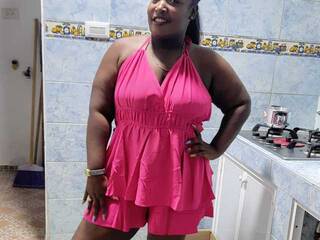 Erotische videochat MikaelaTaylor