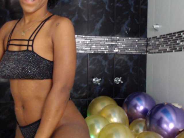 Foto's Mila-Black Happy day :), Make me cum - #girl #tits #bigass #naked #ebony #squirt #anal #oil #latina