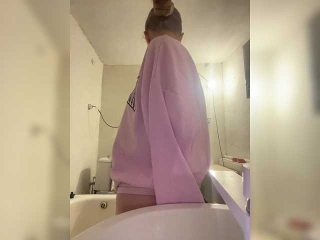 Uitzending screenshots Milana22a