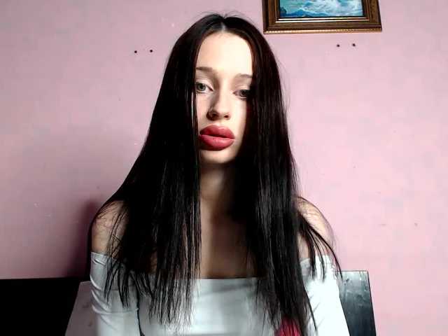 Foto's milenaabesson Hi, honey) I’m a new model here, but extremely talented) Sociable and proactive) I hope you enjoy the time spent in my company) Hugs)